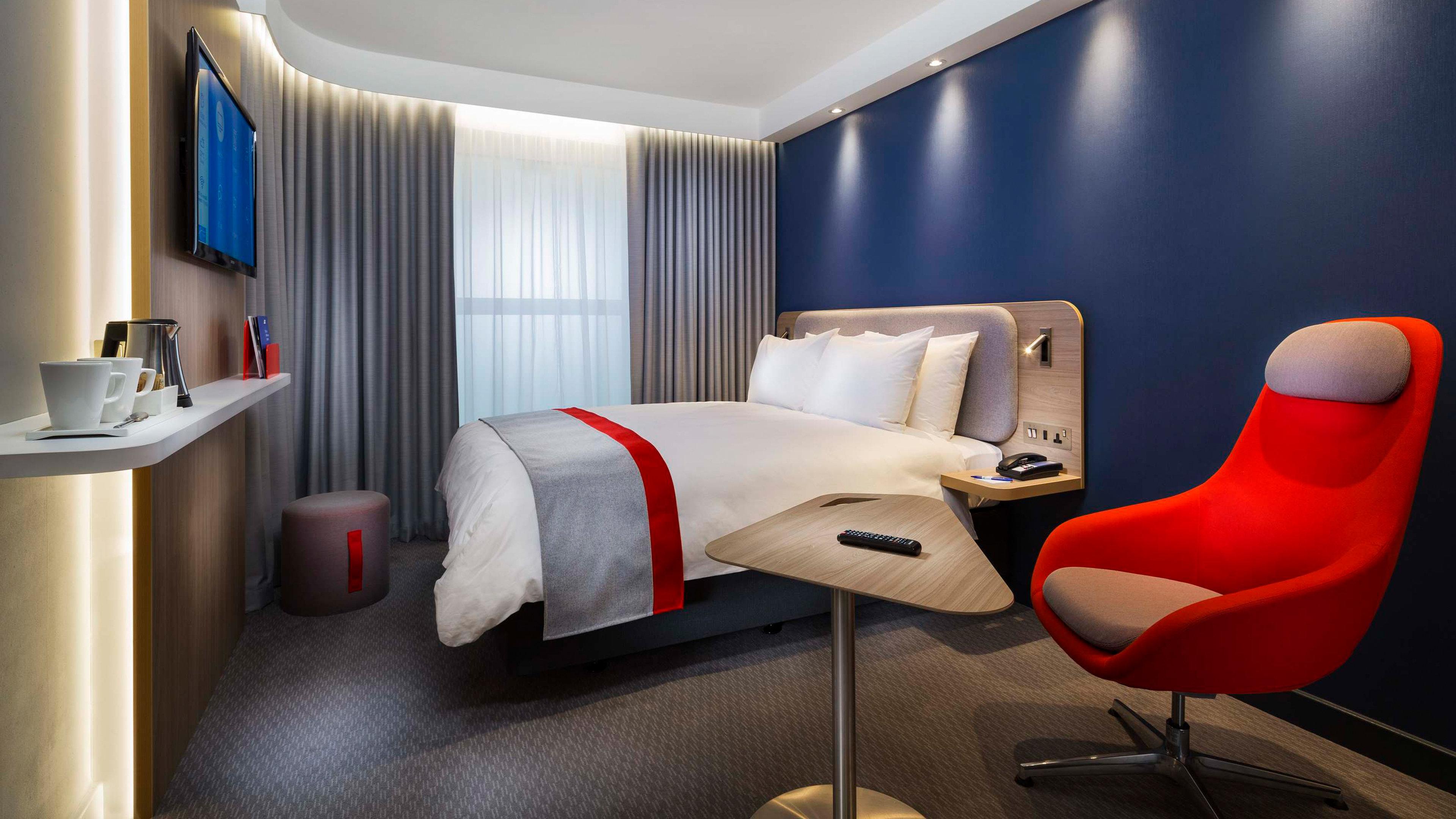 Express - Manchester - Traffordcity By Ihg Hotel 3*