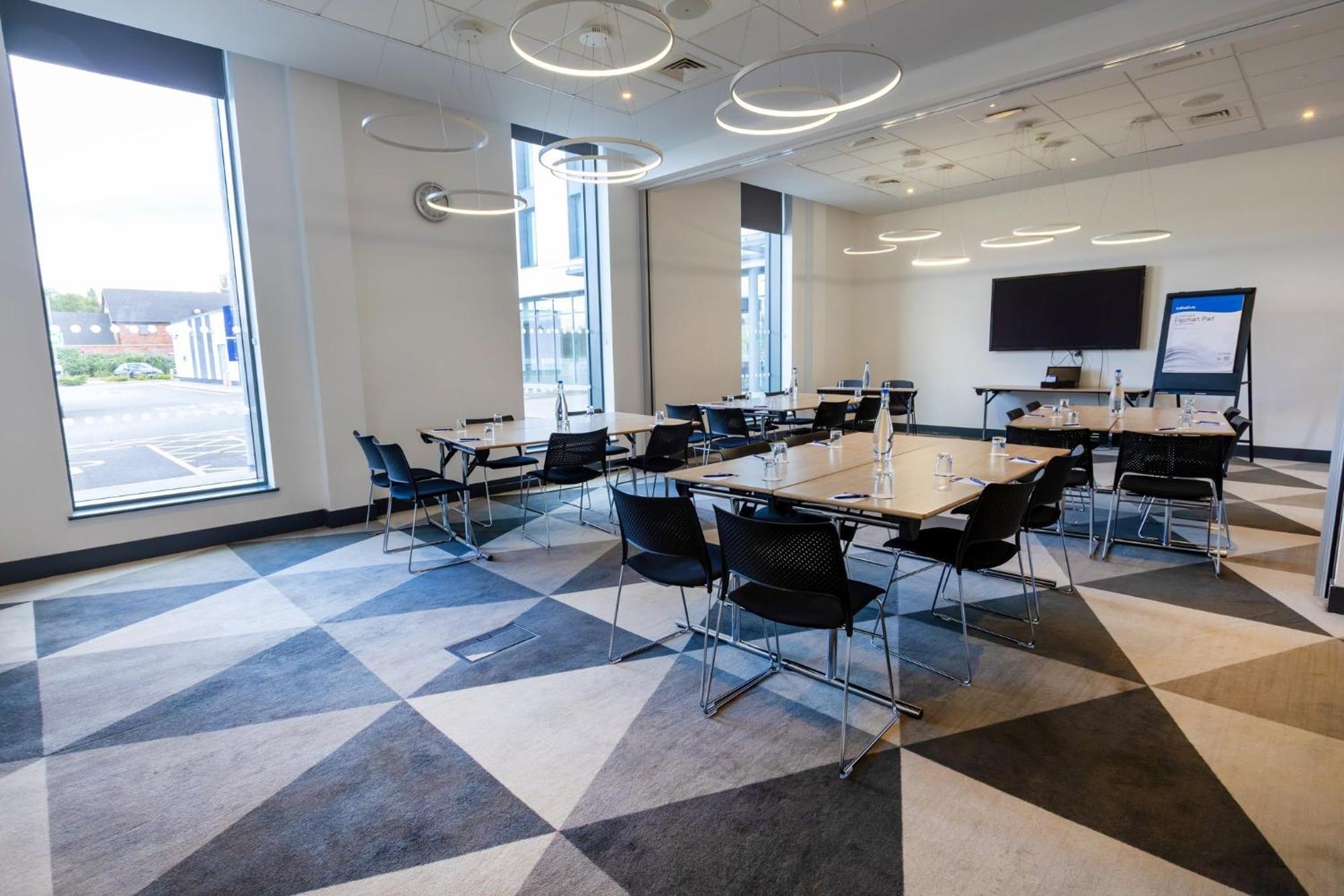 Express - Manchester - Traffordcity By Ihg Hotel Urmston