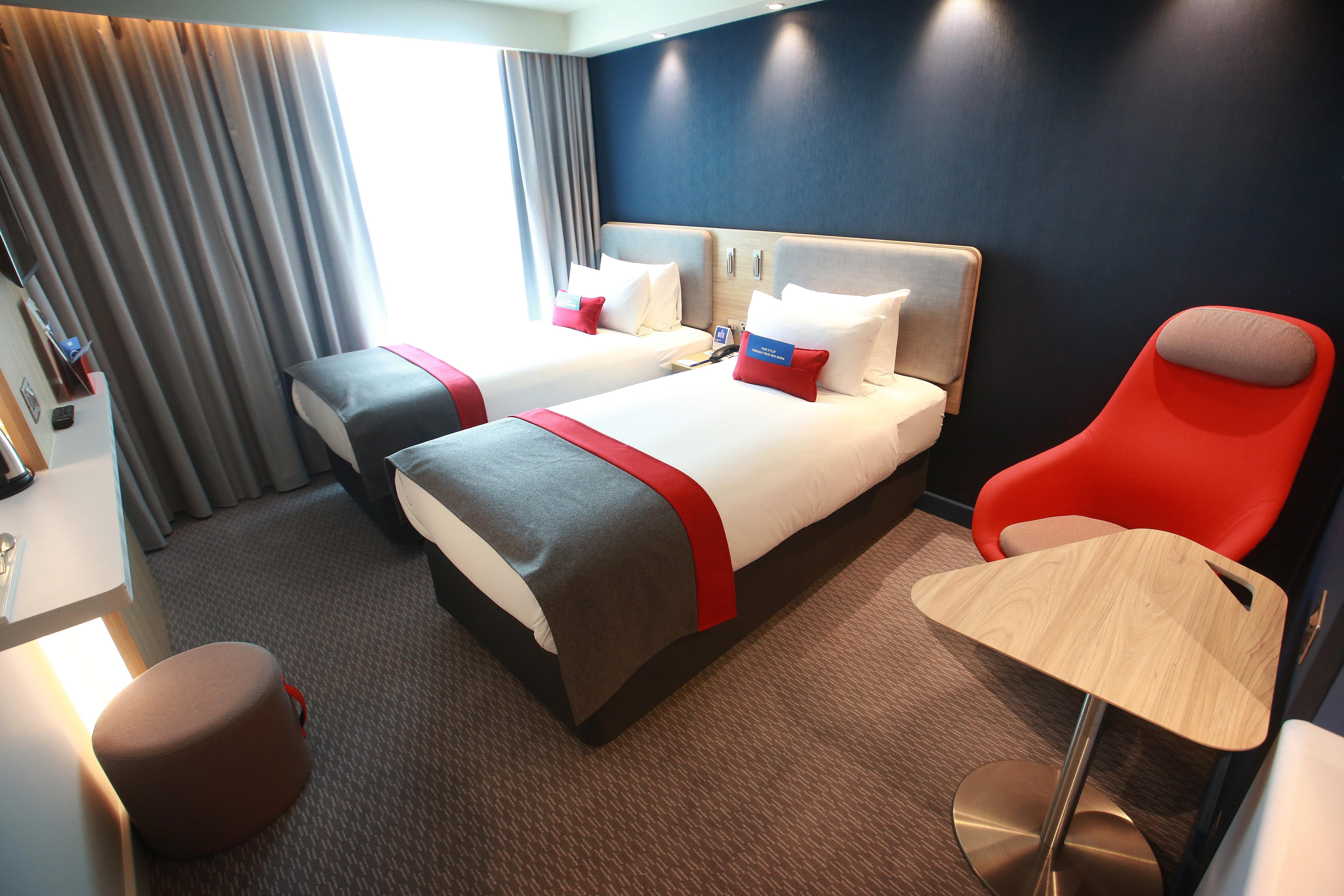 Express - Manchester - Traffordcity By Ihg Hotel 3*