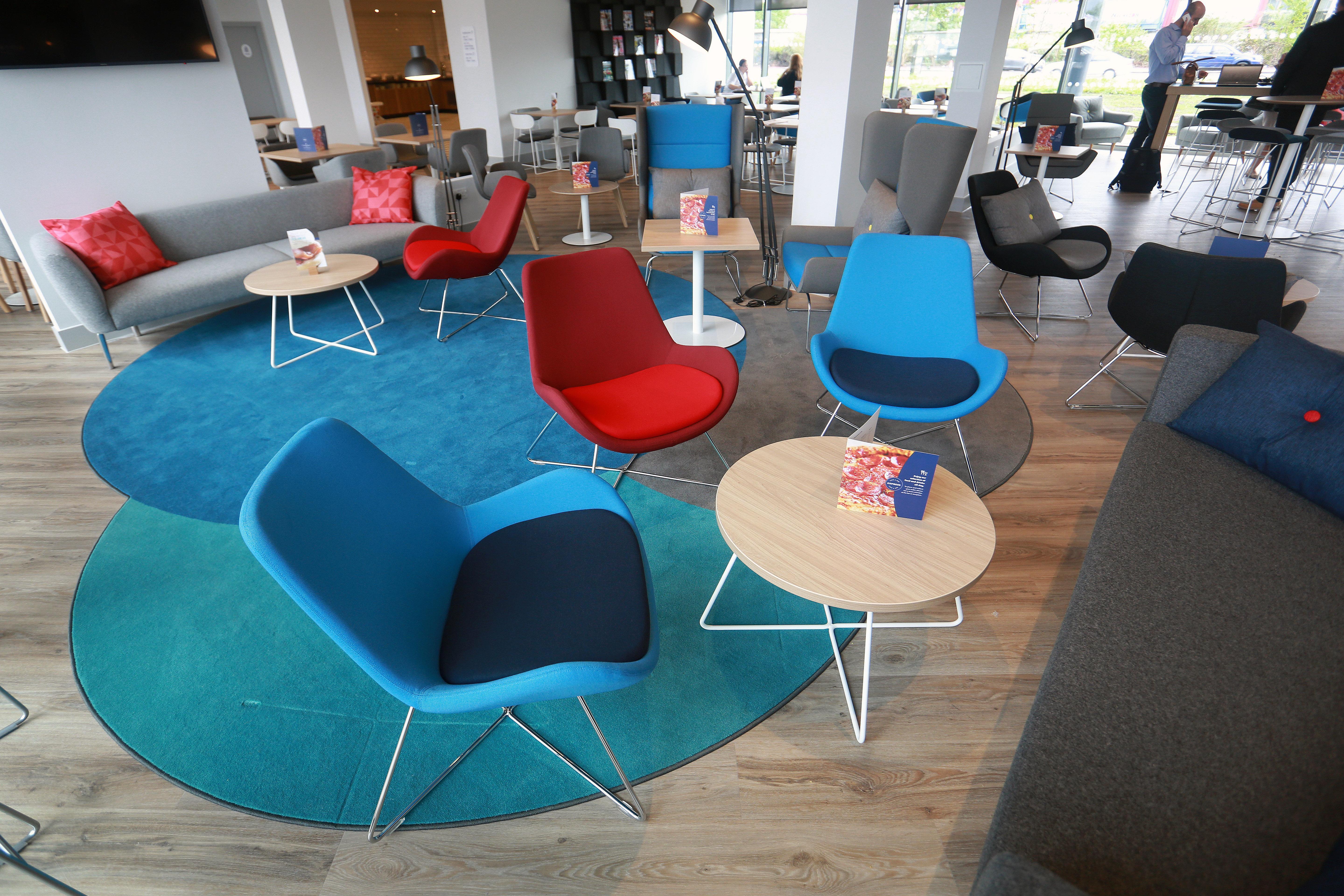 Hotel Express - Manchester - Traffordcity By Ihg 3*