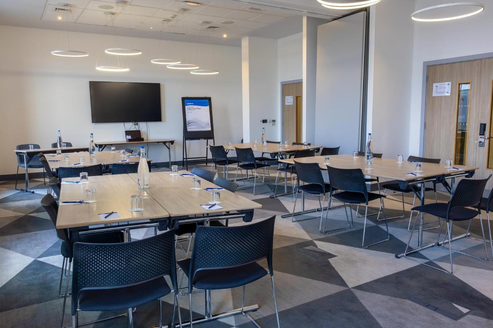 Express - Manchester - Traffordcity By Ihg Urmston