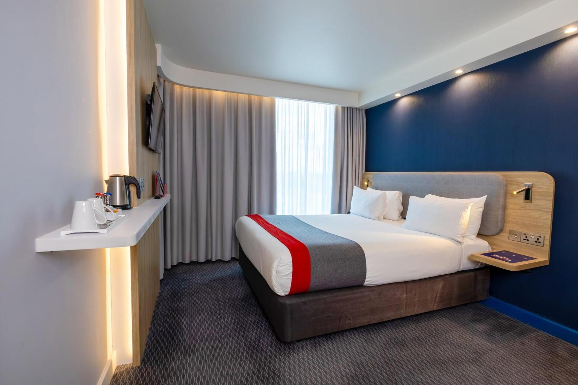 Hotel Express - Manchester - Traffordcity By Ihg