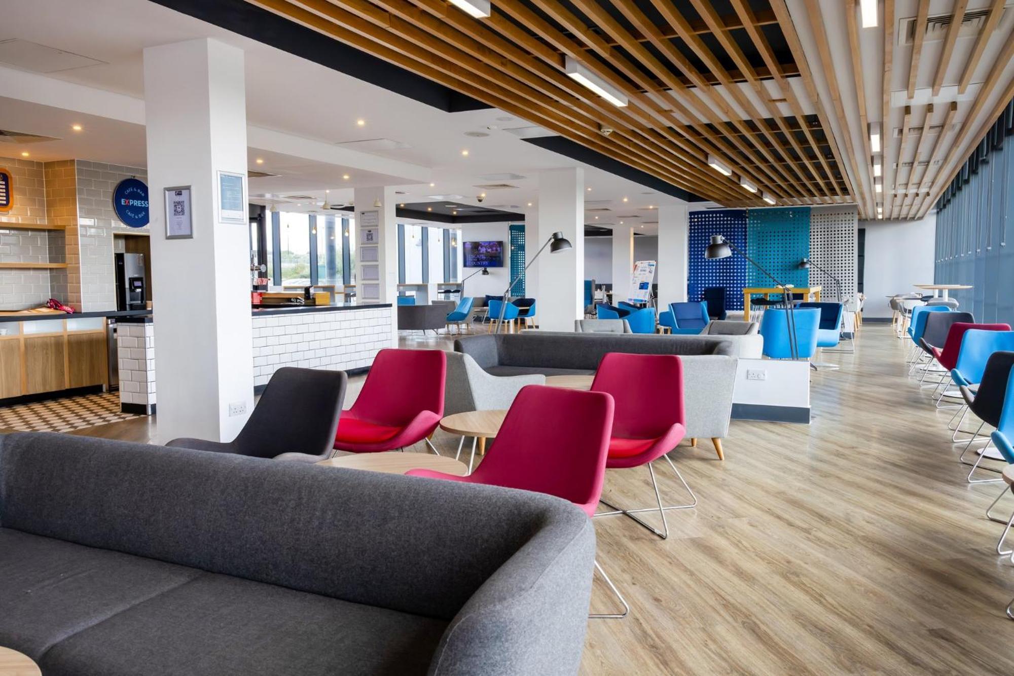 Hotel Express - Manchester - Traffordcity By Ihg Urmston