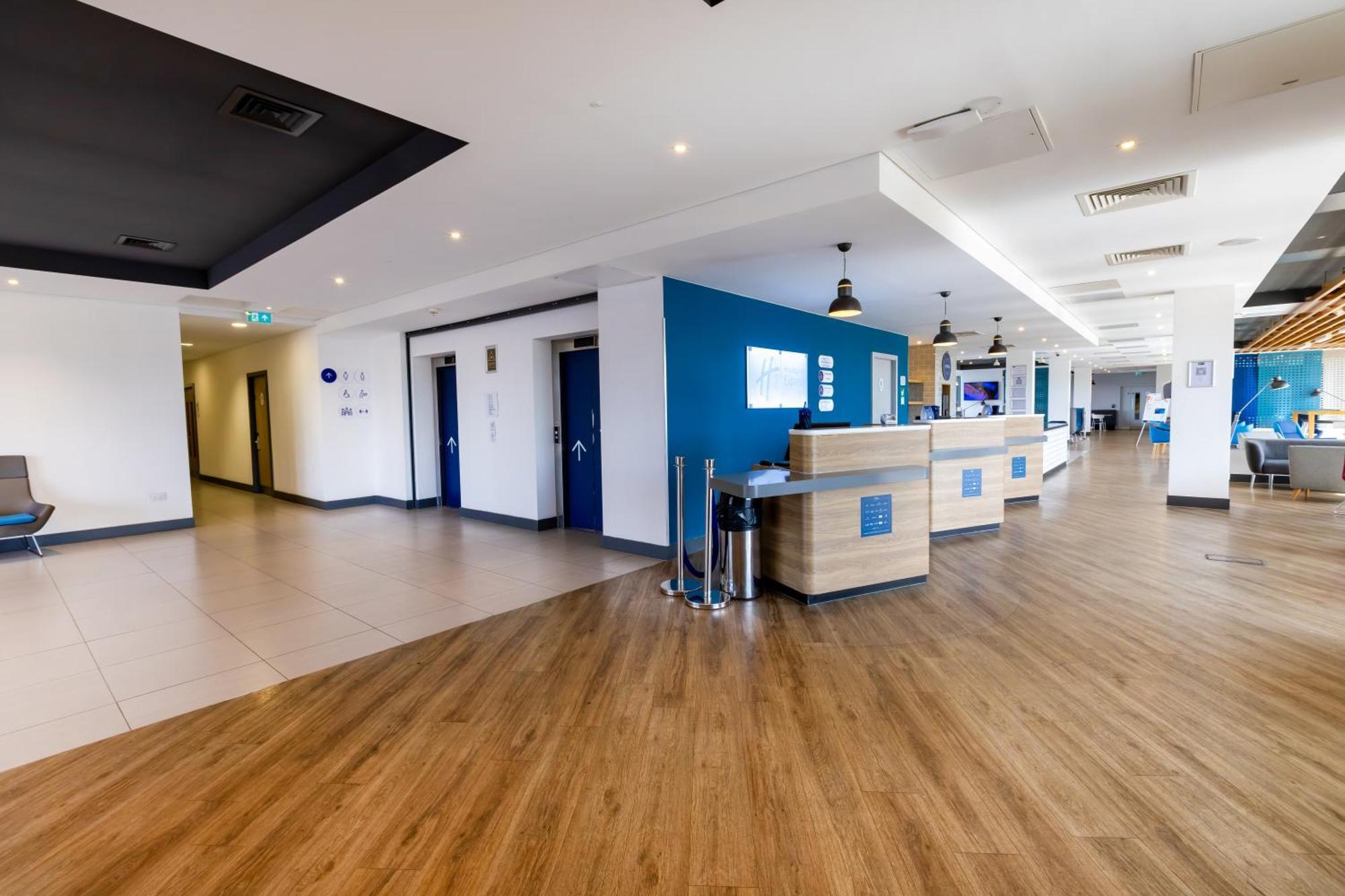 Express - Manchester - Traffordcity By Ihg Urmston