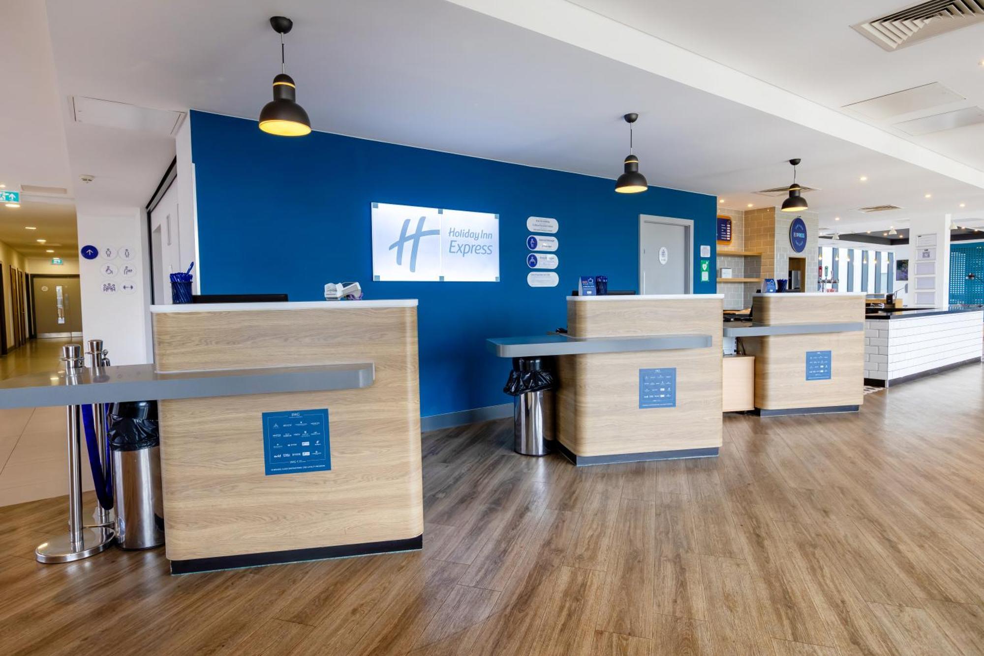 Hotel Express - Manchester - Traffordcity By Ihg Urmston