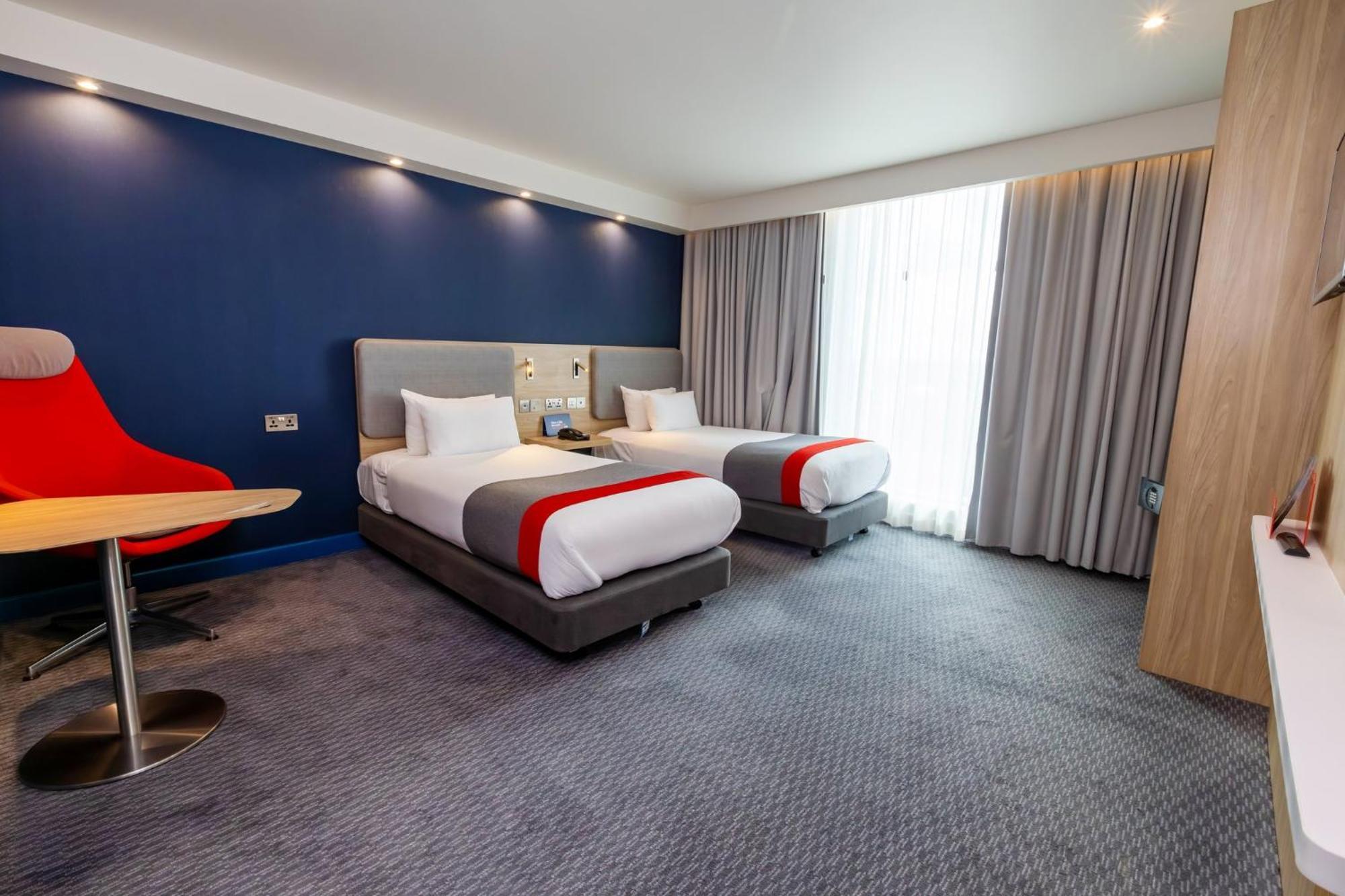 Express - Manchester - Traffordcity By Ihg Hotel